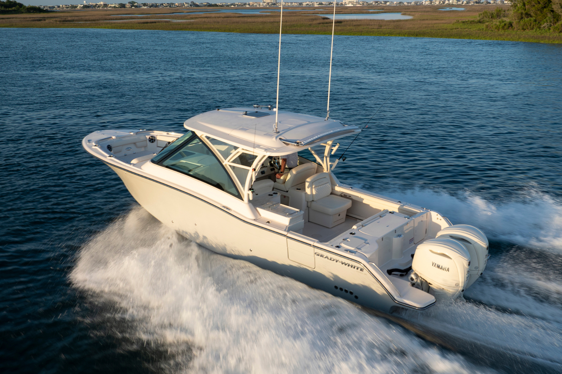 Freedom 325