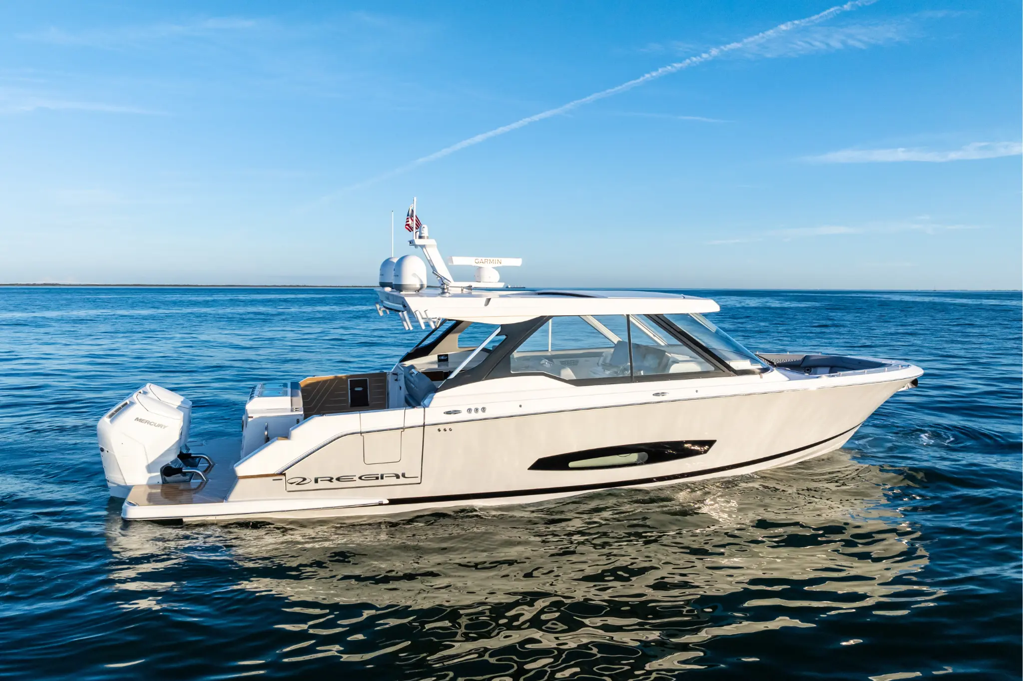 Outboard Bowrider